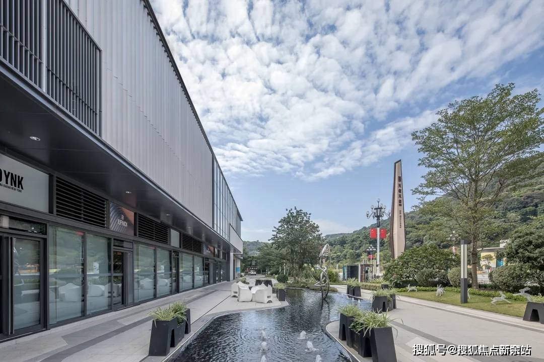 附属广州实验学校,广铁一中铁英中学,广铁一中铁英小学,长岭居小学