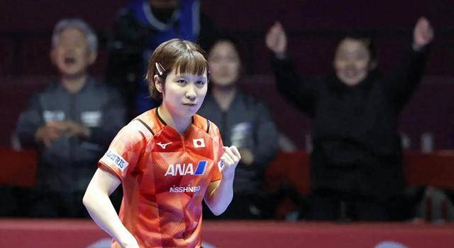 平野美宇在乒乓球世界杯首战中展现崭露头角_比赛_乔斯林_日本