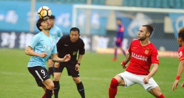 还我盖坦!大连一方主场负泰达,球迷在看台愤怒高呼!_比赛_卡拉斯科_穆