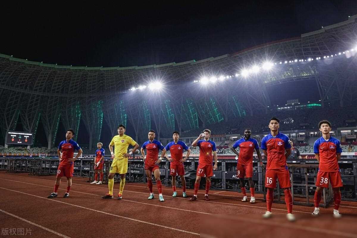 原创中超新动态武磊吐露遗憾梅州客家获利好李玮锋承担责任