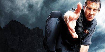 英国空降特勤团著名的"猎人行动",由攻击发起时起算,破门窗而入,接战