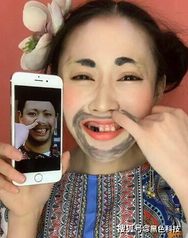 原创开心一刻幽默大姐求您高抬屁股放过这可怜的小栏杆吧