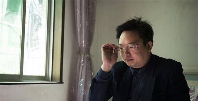 张小勇以为自己进去能够发挥自己的特长.