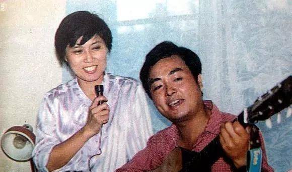 还记得上影厂的毛永明吗如今身材发福留光头几乎认不出本尊