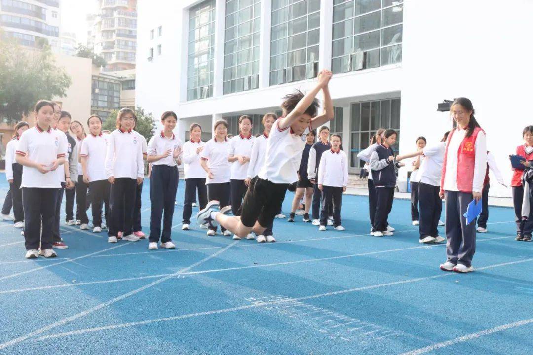 ai体育老师校园吉尼斯鹿城率先落地探索体育课程改革