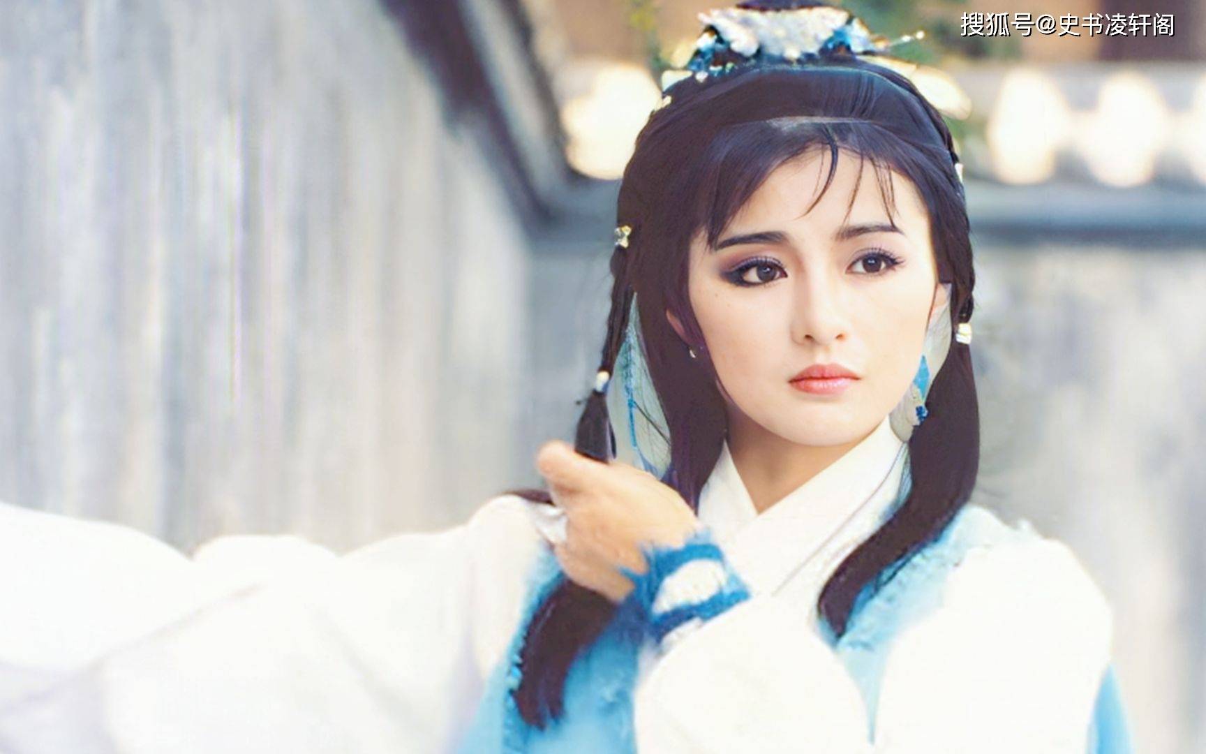 原创白眉大侠徐良智救被抢美女朱似玉夜闯侯府警告恶霸何狗熊