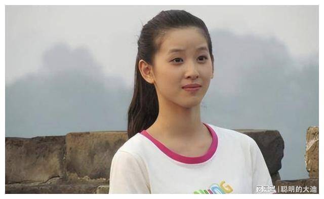 原创看了奶茶妹妹章泽天的近况才发现她远比你想象的更聪明