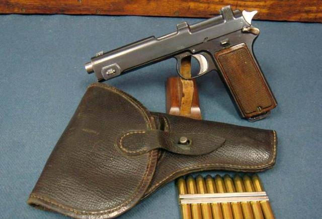 史上最出色最可靠的手枪之一,奥地利斯太尔m1912_套筒_弹匣_枪管