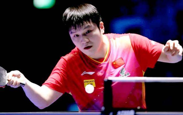 原创乒乓球澳门世界杯樊振东31战胜黄镇廷晋级男单16强追逐第5冠