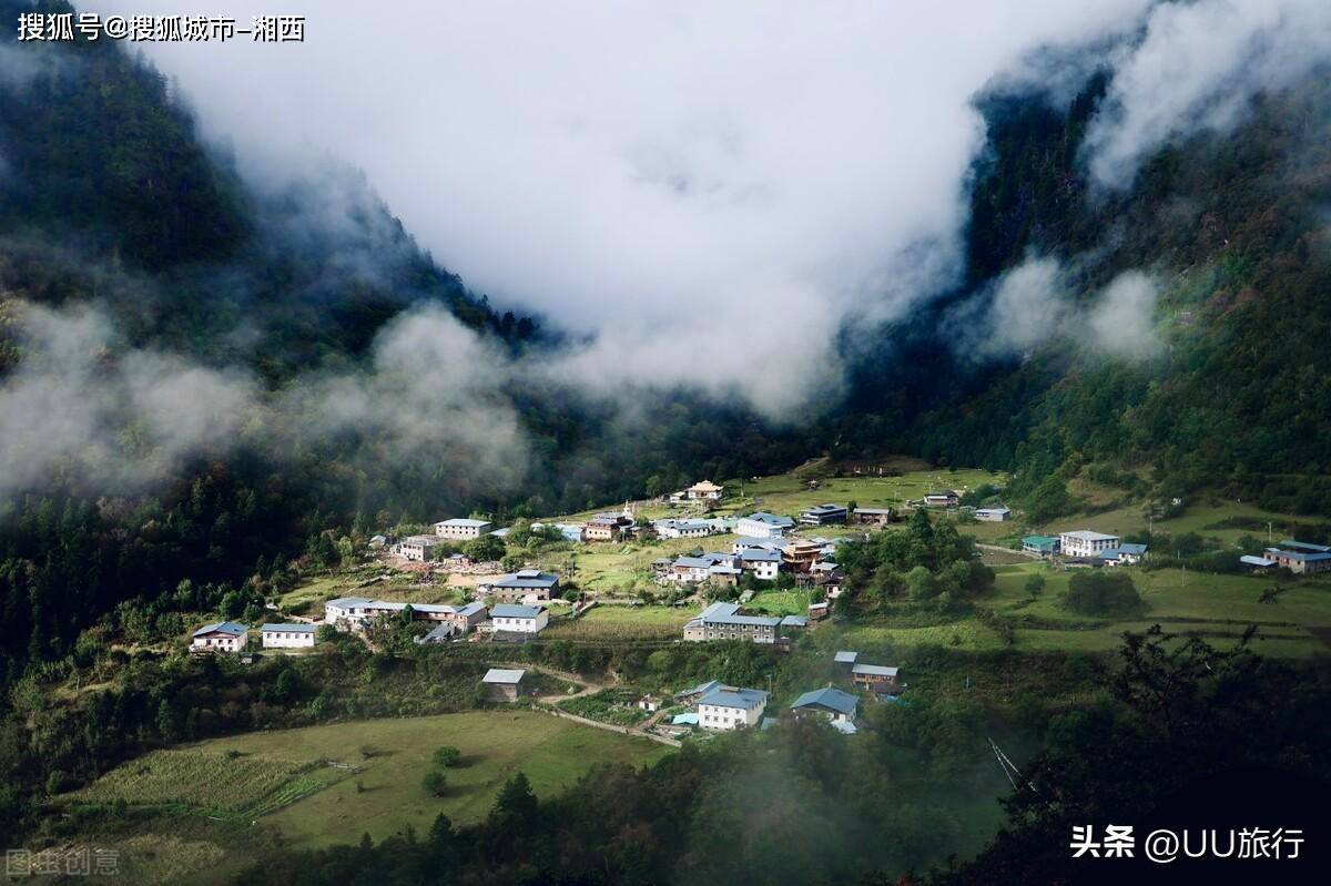 像是雨崩村的徒步线路,怒江大峡谷的丙中洛,神秘的独龙江,保存着洛克