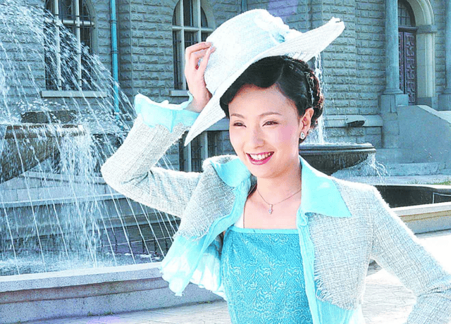 原创陶虹23年前旧照片流出当看到真容后网友难怪徐峥不晒她身材女神