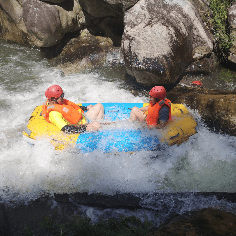 spring夏天的毕升大峡谷漂流,是一场与大自然的激情对话.