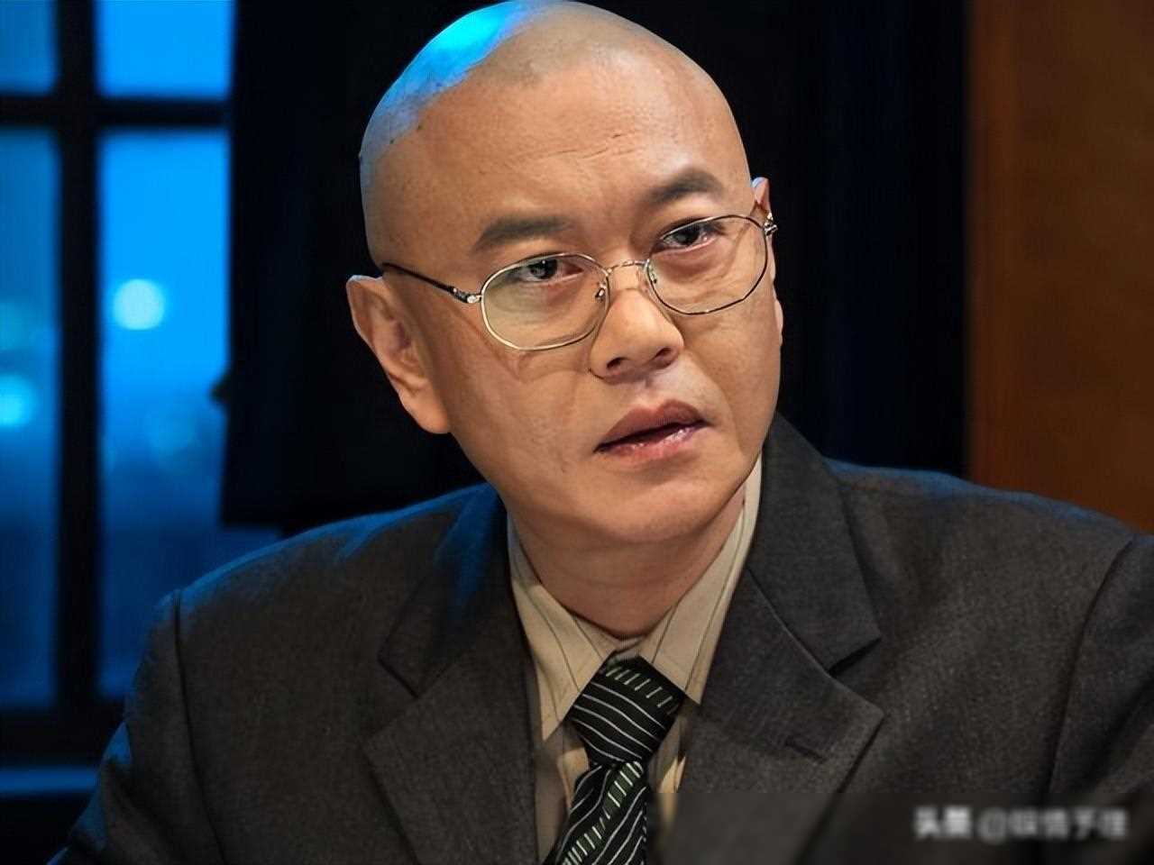 富豪龙套冯嘉怡:爱演戏胜过一切,片酬不如车油钱