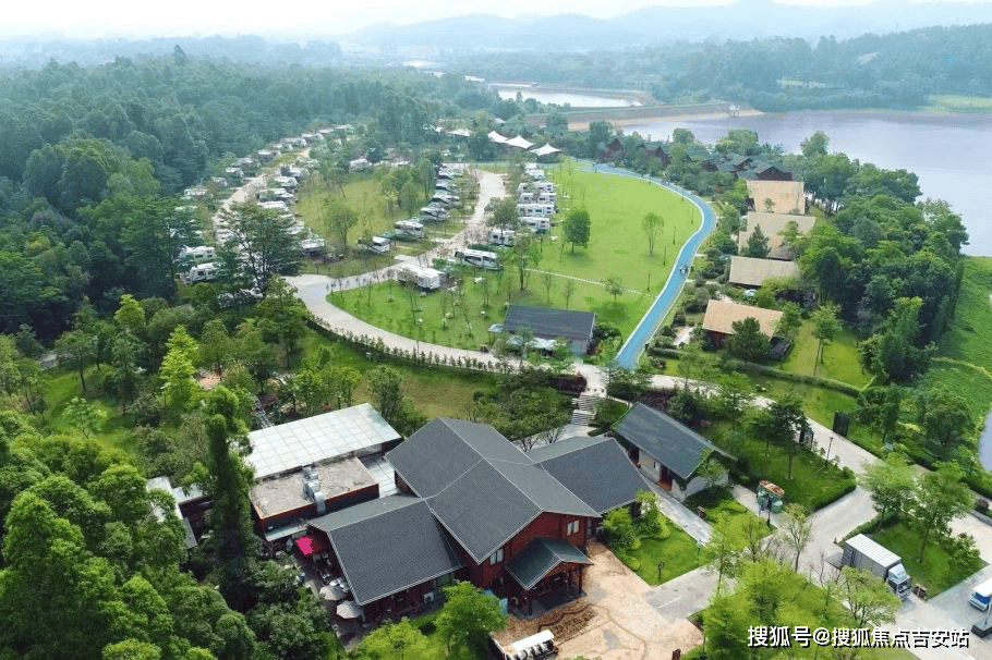 佛山美的鹭湖别墅联系方式【电话号码】楼盘24小时电话