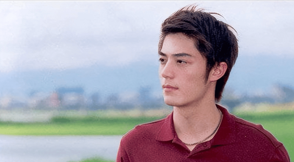 原创霍建华老了一脸大褶子沧桑又显老与27岁张雪迎同框宛如父女