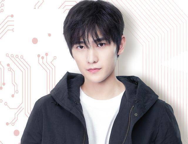 黄少天吐槽肖时钦,却忘了自己的队长也是战术大师,喻文州表情好搞笑