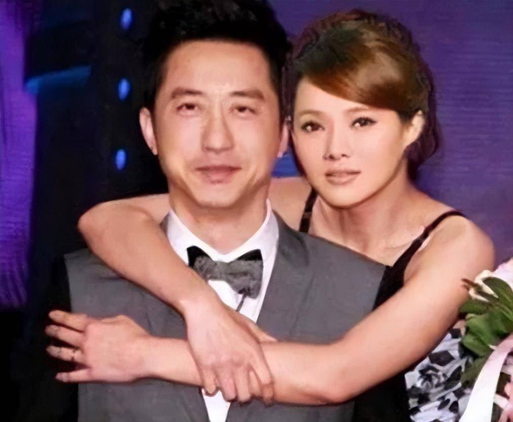 离开化妆和精修后,中老女星跟普通人一样_赵雅芝_伊能静_刘嘉玲