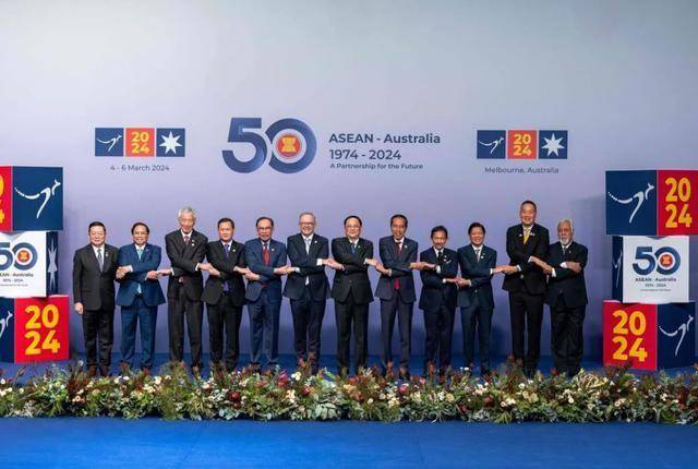 (澳大利亚-东盟特别峰会最终显示在南海问题上菲律宾已经被东盟九国