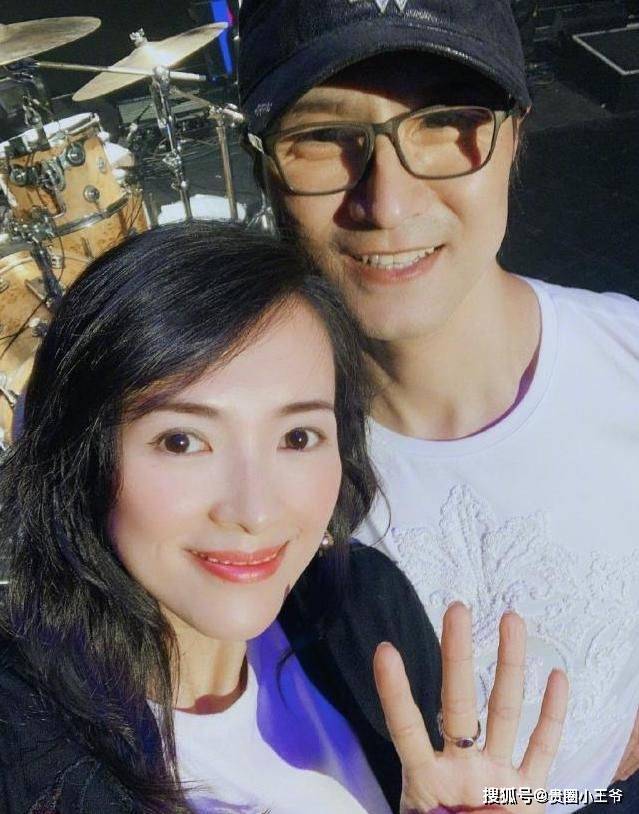 他是章子怡最想嫁的人,比汪峰帅气很多,如今身家过亿还是单身