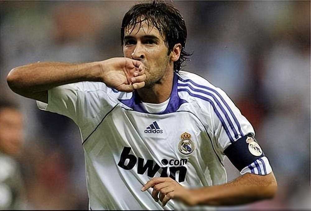 传奇劳尔:永远的指环王的传奇故事_足球_皇马_球员