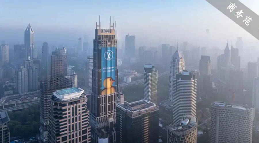 和凯特大魔王,刘亦菲上海看lv秀!走进lv的"动物世界"