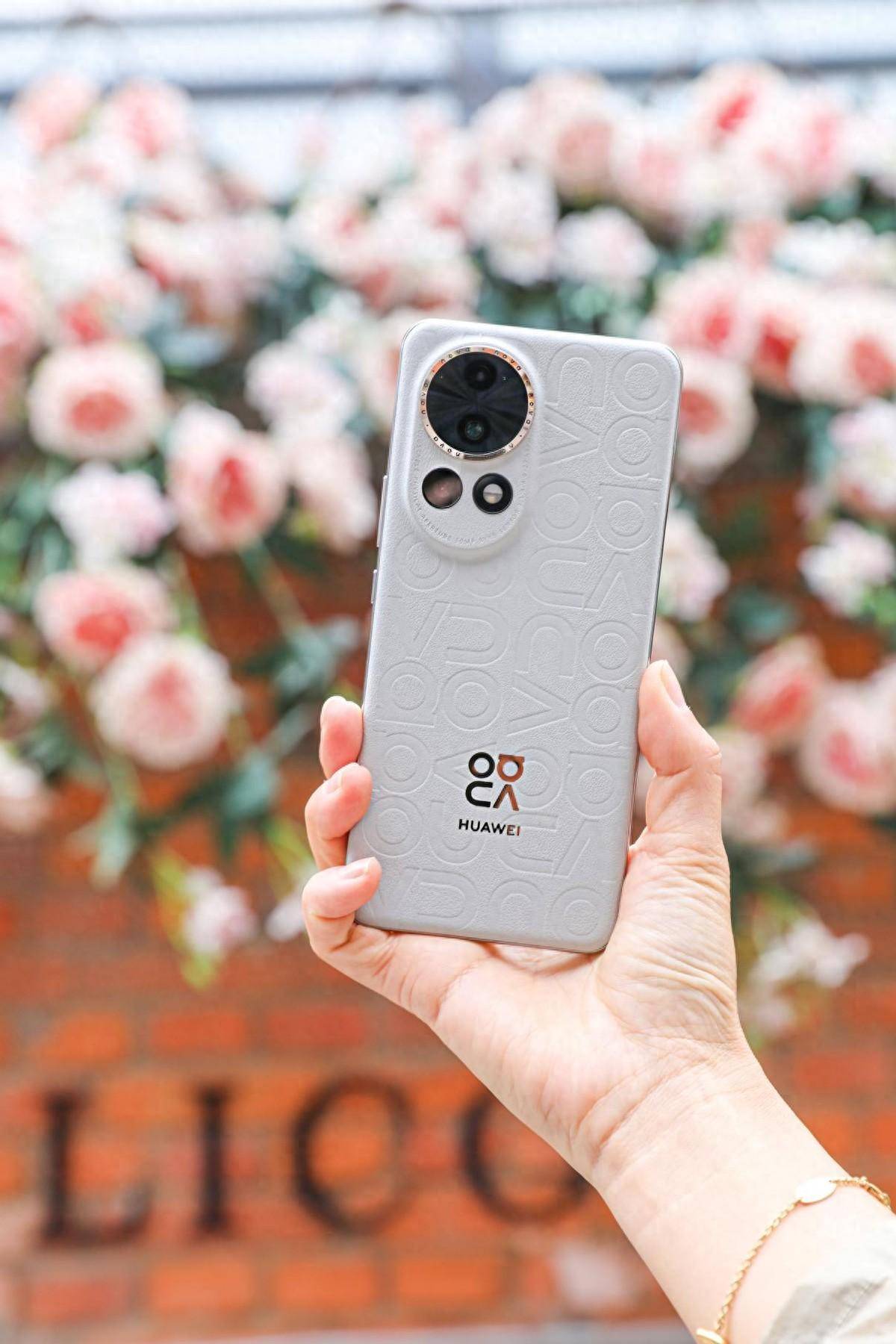 踏春出游"活力"之伴,华为nova 12系列迎来harmonyos 4.2重磅升级