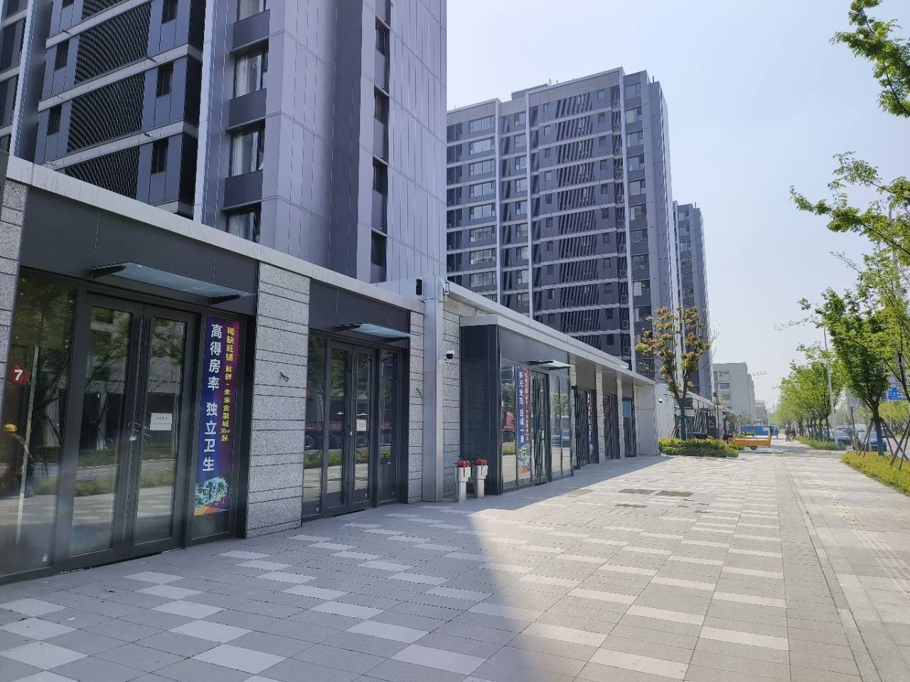 浦东唐镇纯一楼,铺铺临街,4米层高商铺——浦东唐镇融创未来金融城