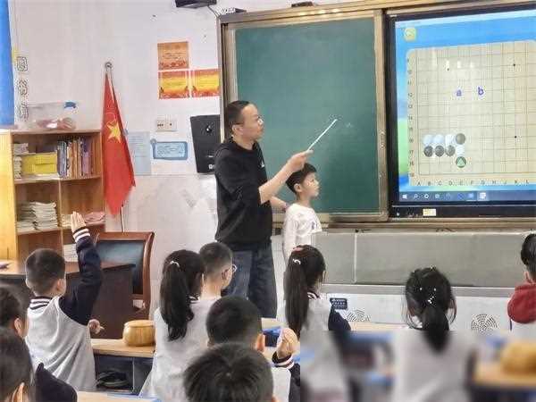 这所学校迎来天元导师,同里围棋热土持续升温