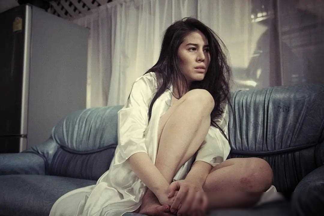 thongsiripraisri导演:atsajun sattakovit《老虎的女人》(2015)类型