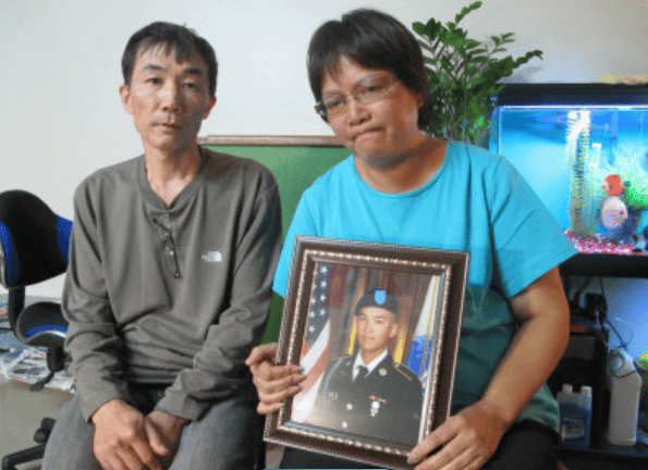 华裔士兵被迫自杀,父母打开日记找寻真相_陈宇辉_美国军队_陈炎桃