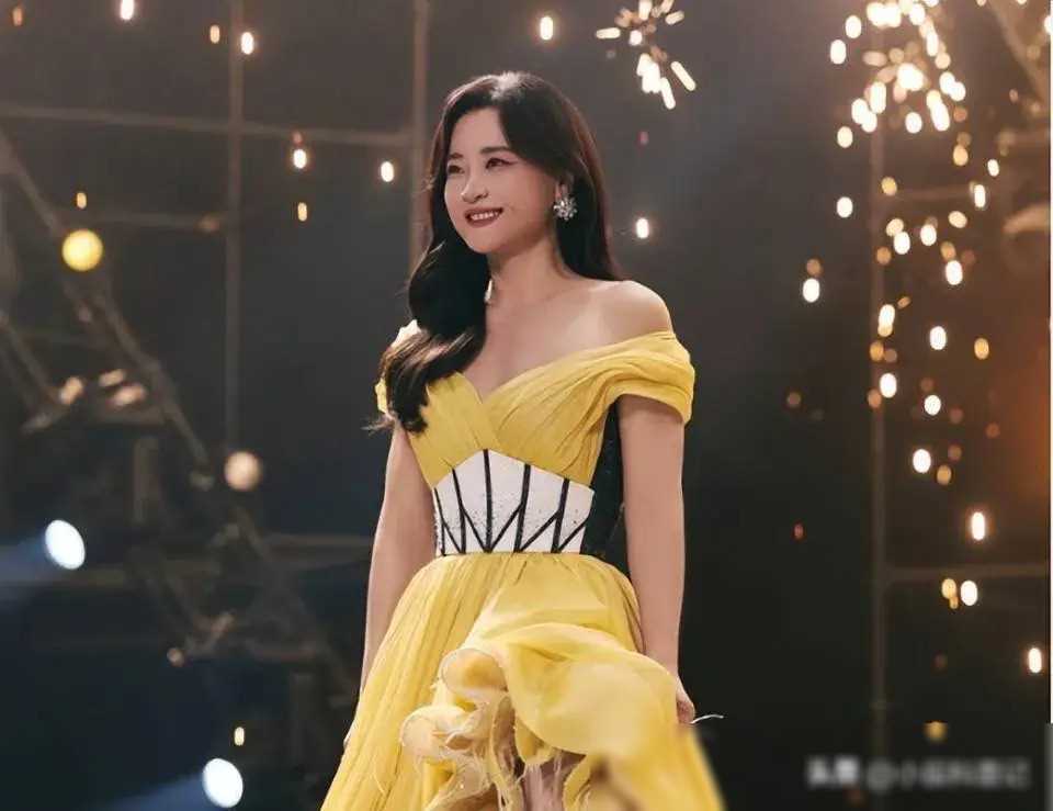 热辣滚烫片方盈利:贾玲分钱途径之多,难以想象!