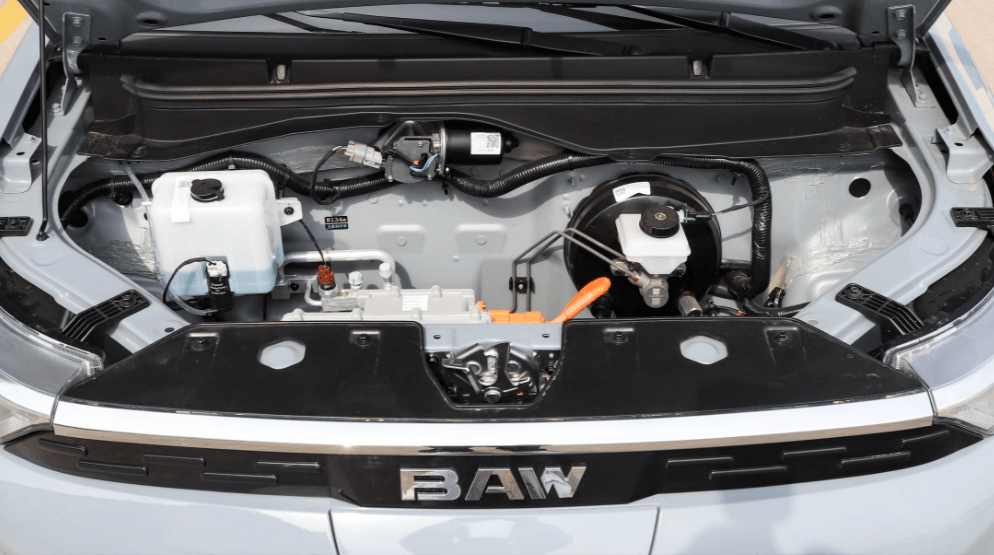 同为纯电微型车,五菱宏光miniev受人喜爱,它却销量惨淡,为啥