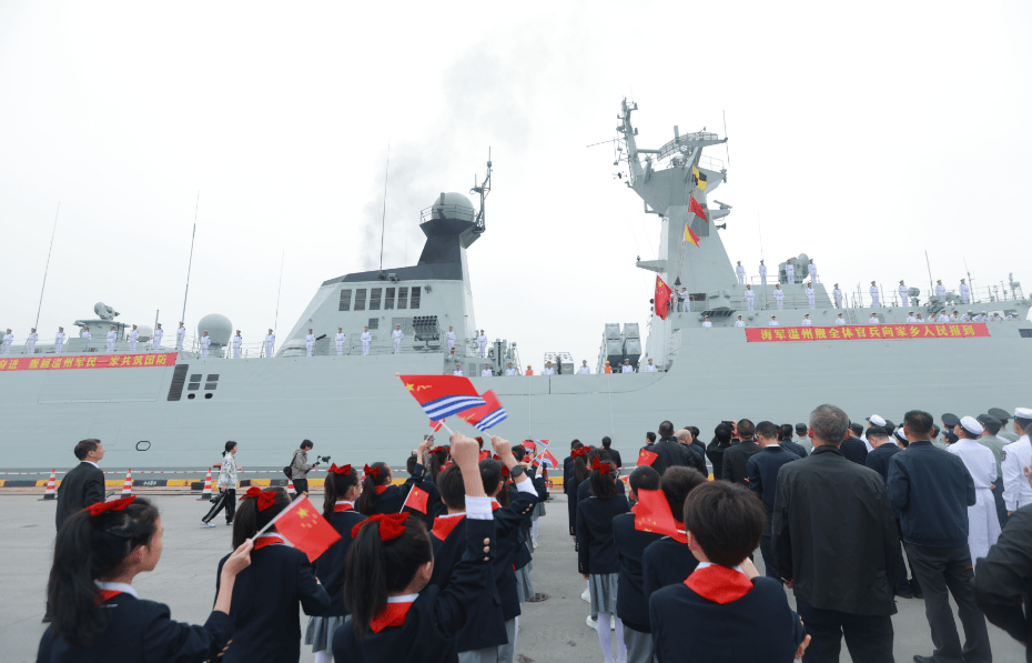 写在温州舰回访温州之际_护航_海军_精神