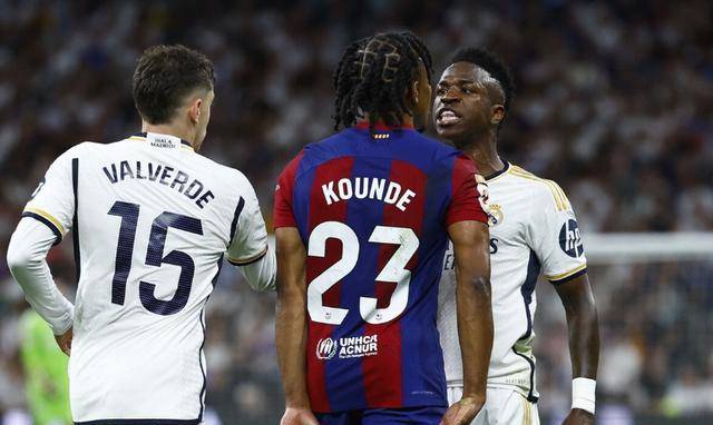 鏖战终结!皇马创3纪录,稳拿2冠,欧冠实力凸显,贝极耀指点江山