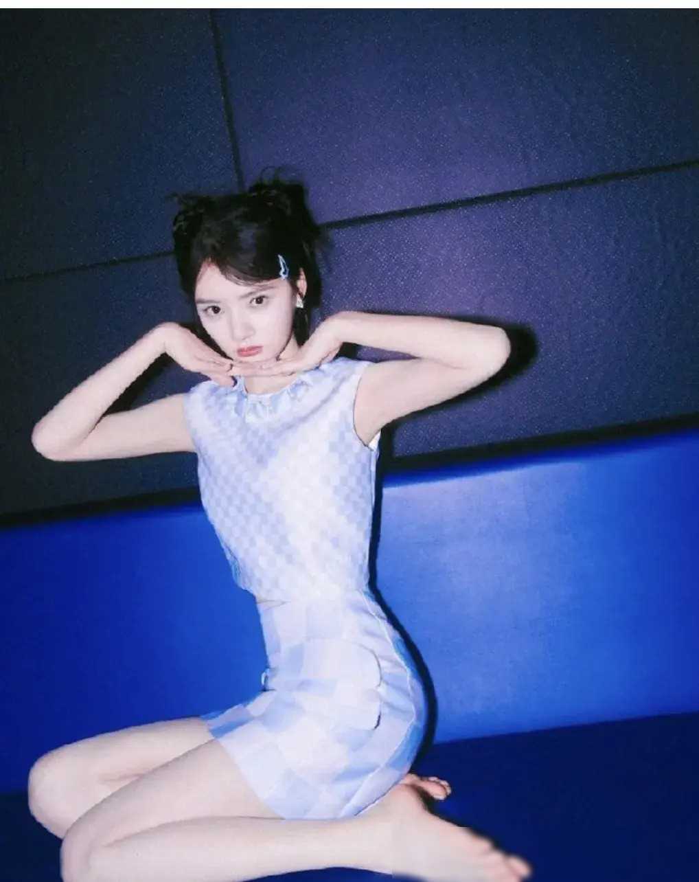 收手吧任敏,别过度依赖颜值营销,专注演技提升如何?