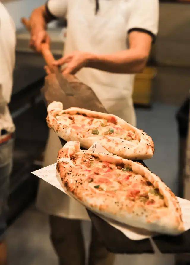 中国最魔幻的县城,挤满了外国人开的餐厅_义乌_土耳其烤肉_大饼