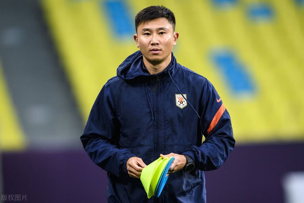 喜讯!鲁能王牌指挥官开启留洋德甲生涯,本人已在社交平台确认