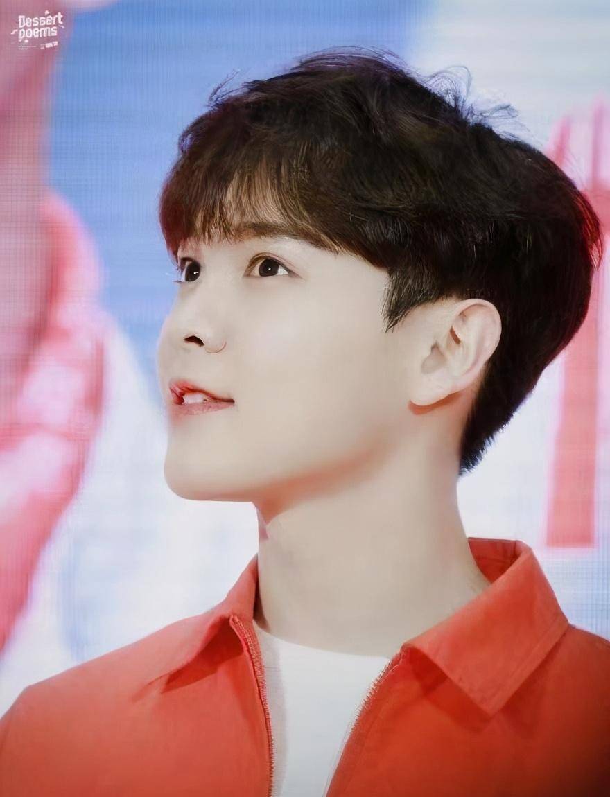 矮子里面拔高个?尤长靖漂亮成功发博,一张图尽显"拉踩"小心机