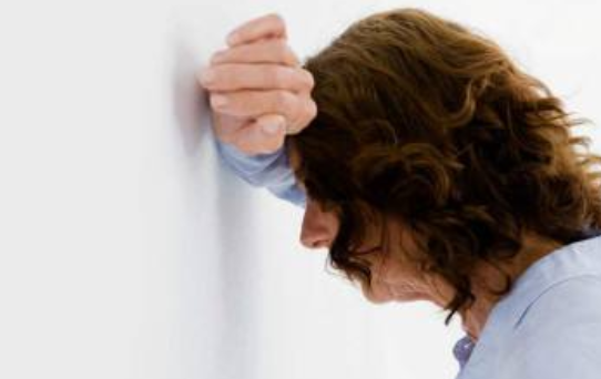 抑郁症早期会有哪些表现?早知道早好!