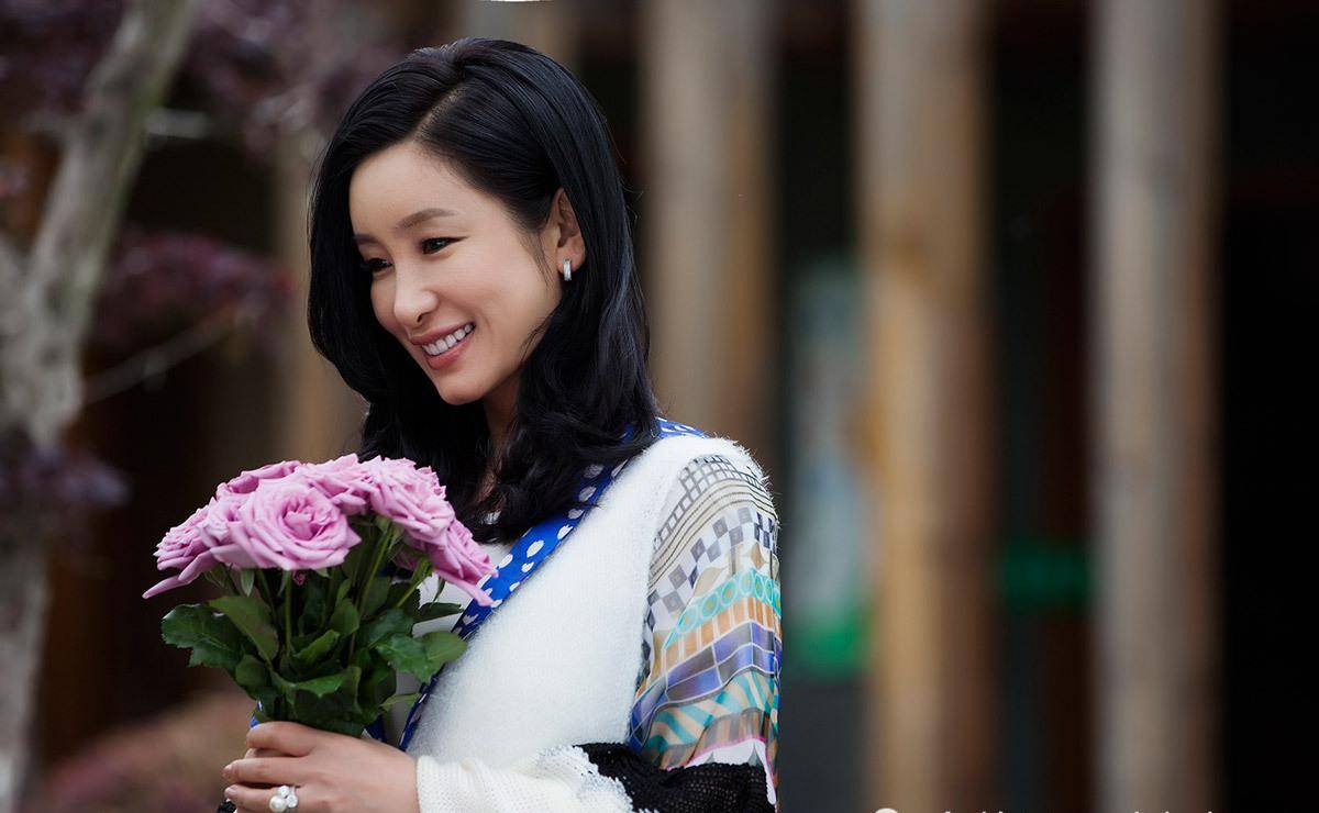 秦海璐的高冷人设崩塌,表面强悍,见到老公就"露馅"了_王新军_李厚霖