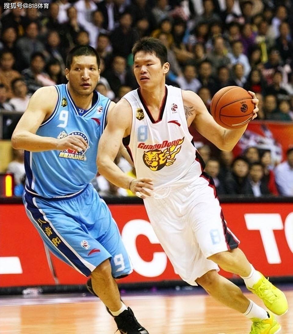 搬救兵!朱芳雨连线巴特尔:你要是在场上 许钟豪都不敢放个屁