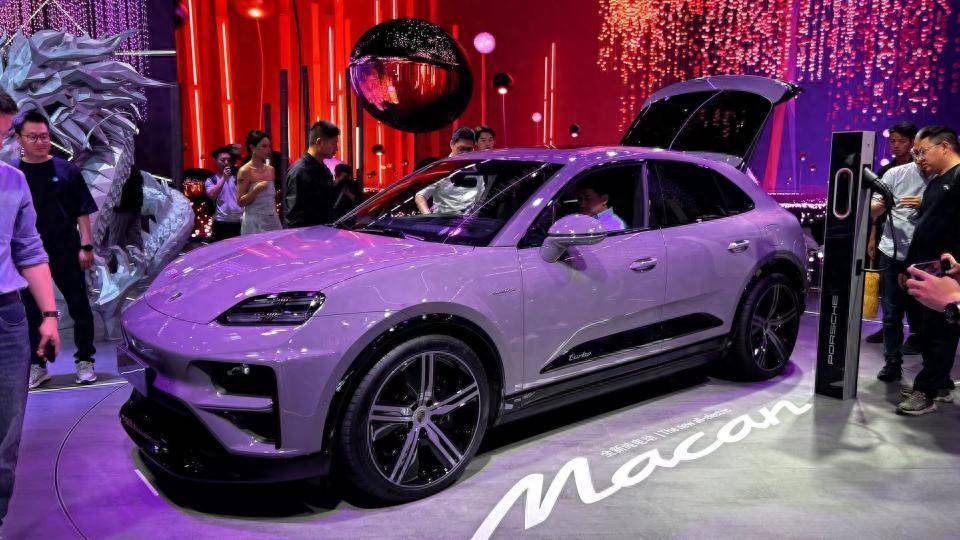 保时捷纯电动macan北京车展上市售价72.8万元起