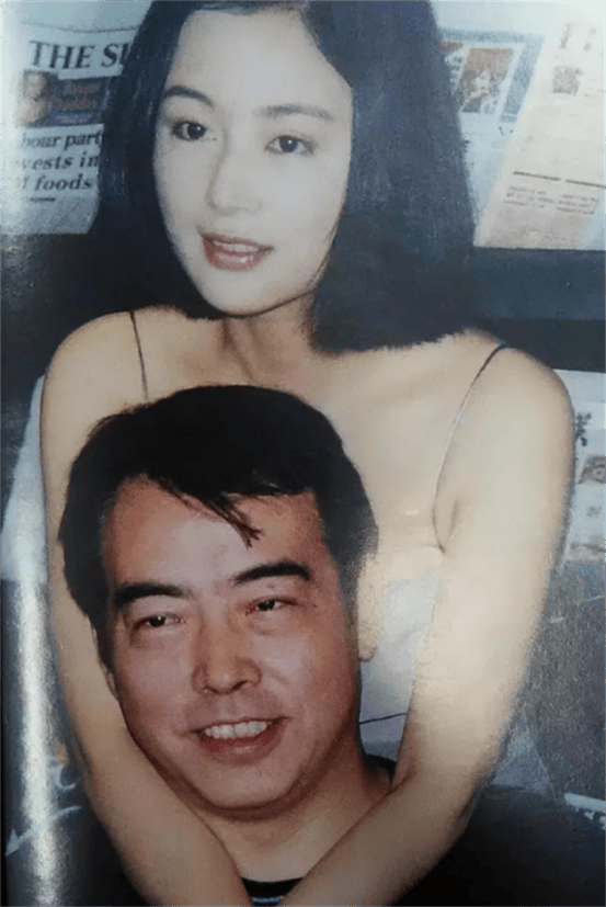 滕文骥老婆图片