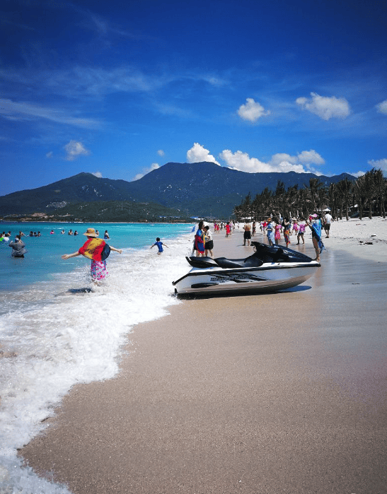 报团去越南旅游5天4晚跟团价格?旅游攻略!去越南必去景点有哪些?