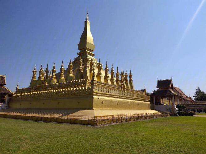 老挝导游费用多少钱一天?