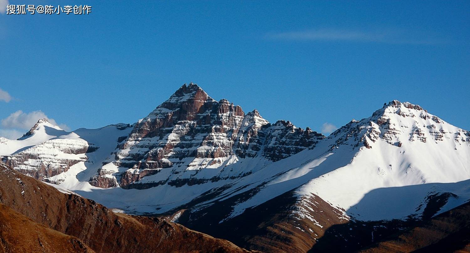 中国最大的雪山图片