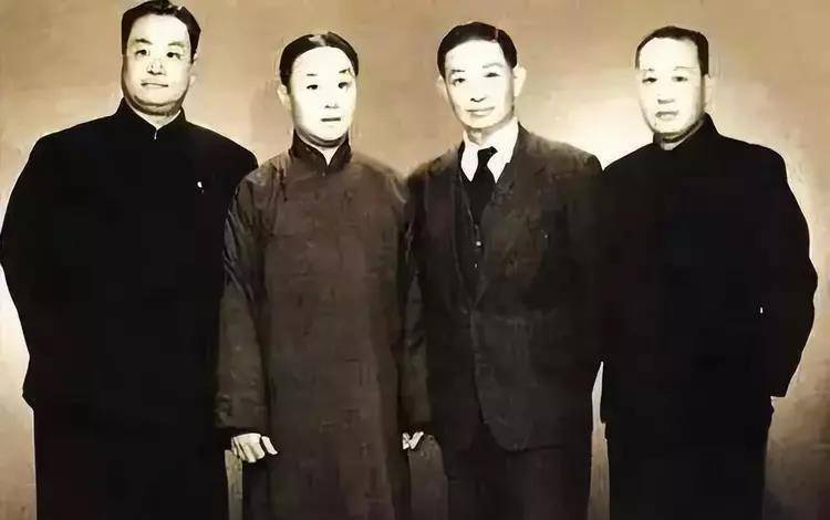 梅兰芳之子梅葆玖:一生无儿无女,至死不原谅半路出道的李玉刚