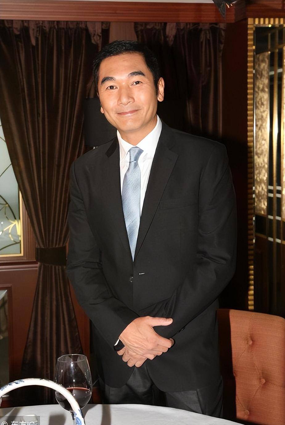 7位不整容不发胖,自然老去却越老越帅的男星,连褶子都魅力无边