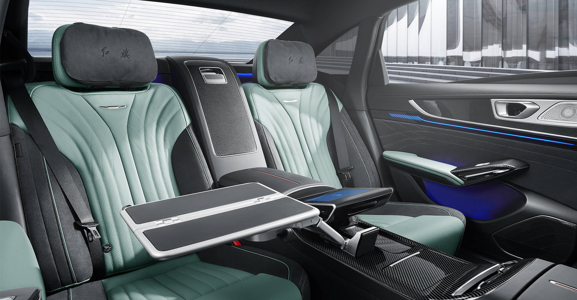 高端出行再进阶 新红旗h9/红旗hq9 phev 南京上市