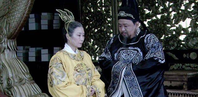 看完病拉住他的手,武则天:留下来侍寝_沈南_李治_权力